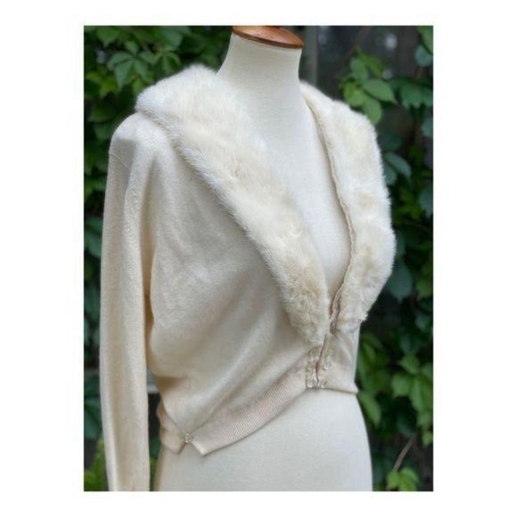 True Vintage Cashmere Cardigan Mink Collar Neutral